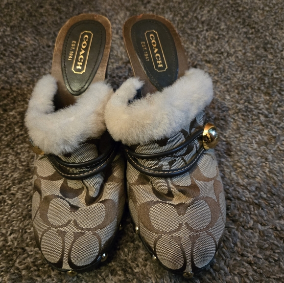Coach Ivanka wood & faux fur clog sz6 1/2M - Picture 3 of 15